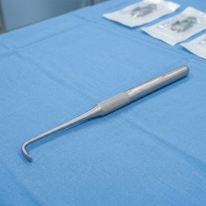 Dura Hooks