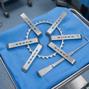 Turner-Warwick Retractor System